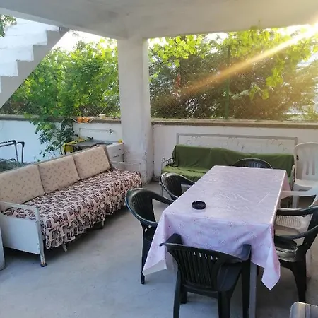 Demet Gul Apart * Erdek