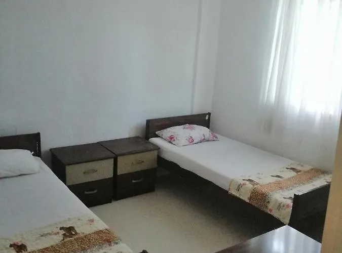 Demet Gül Apart * Erdek